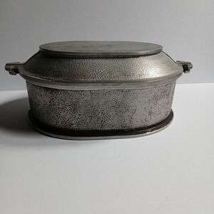 Dutch Oven w/ Serving Tray Lid Vtg Guardian Service Cast Aluminum Roaster